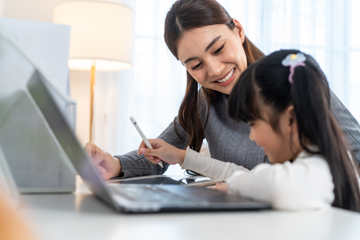 asian-little-young-girl-kid-learning-online-class-2023-11-27-04-57-01-utc